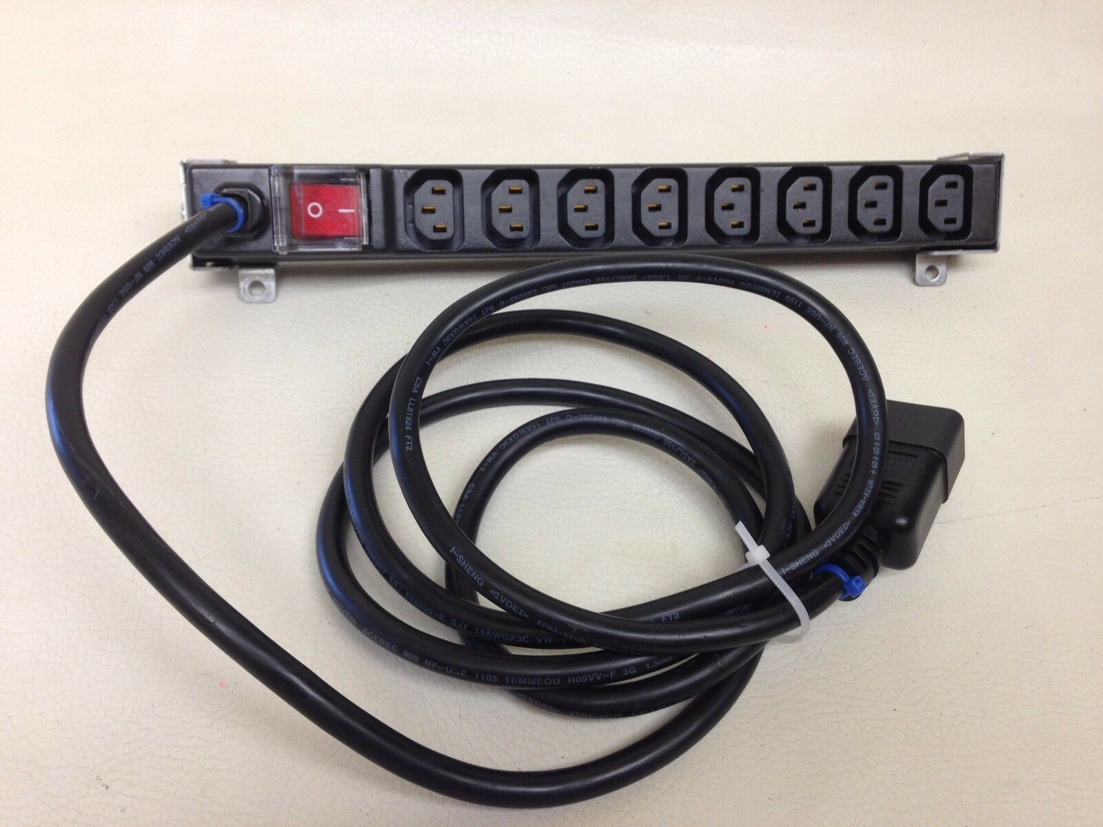 Hewlett Packard Modular PDU Extention Bar serie E04601 P/N 228480-002, 252638-001 Used A