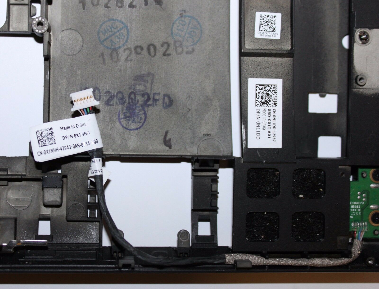 Dell Latitude E6410 Bottom Base Cover Chassis 0N11DD N11DD 0622T1 622T1 Used A