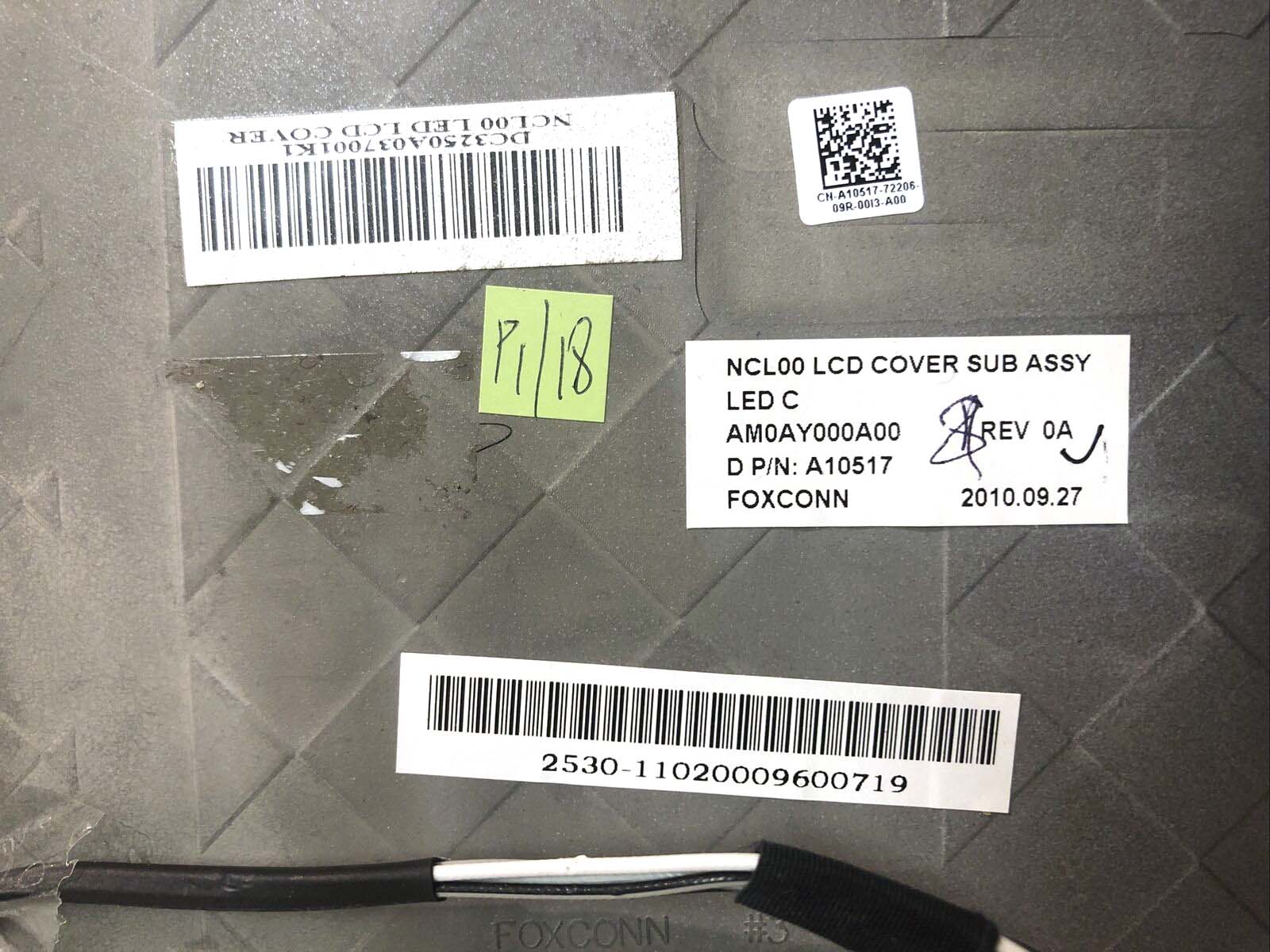 Dell Latitude E6410 LCD Lid OH61GF AMOAY000A00. Top Rear Cover 14.1” Used A