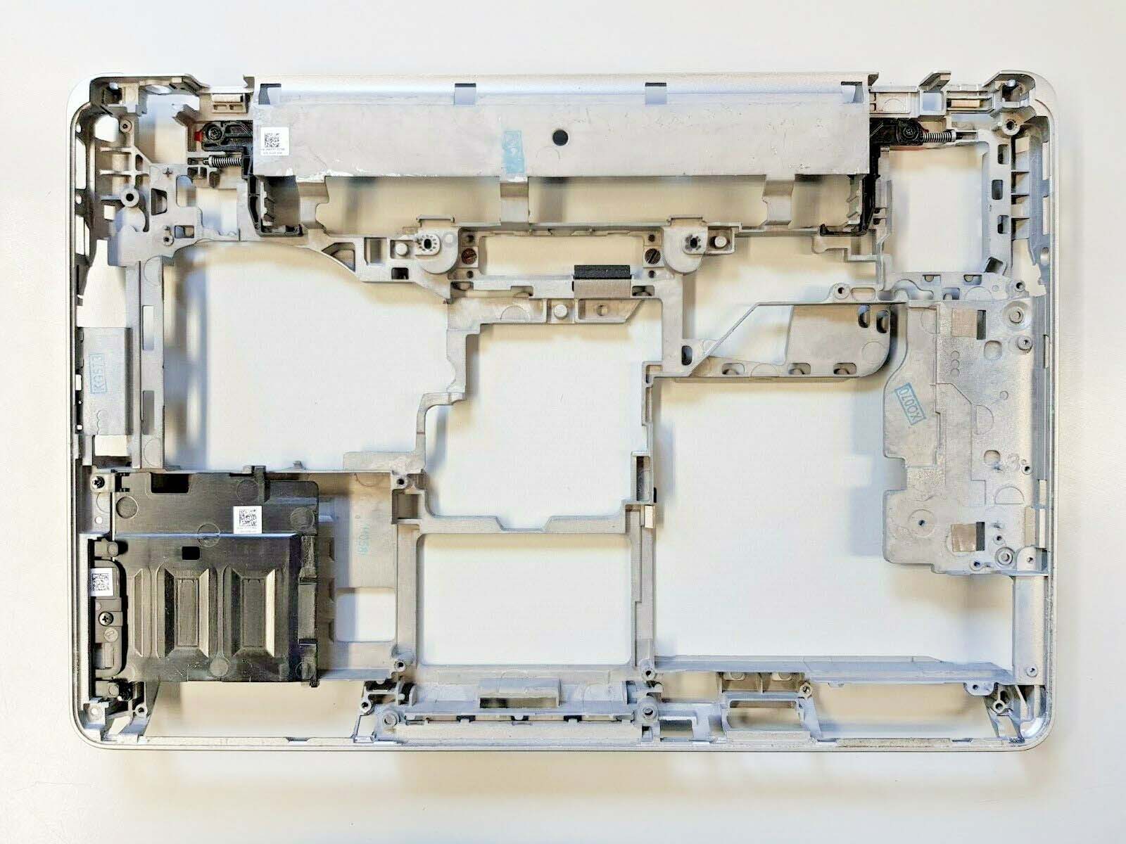 DELL LATITUDE E6440 BOTTOM BASE CHASSIS CASE 99F77 099F77 Used A