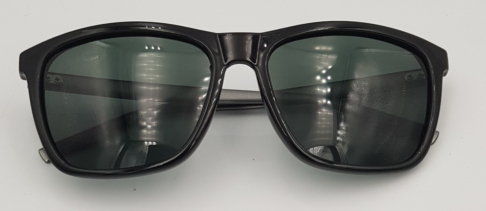 Lux Lenses UK SunGlasses Model WPF A3672 Black Grey Wayfarer Style Plastic