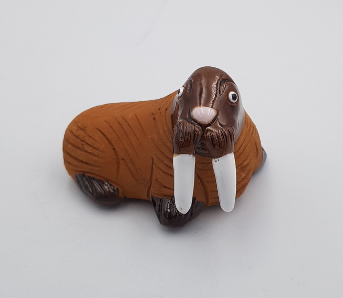 Articiones Handmade Pacific Walrus Figurine  6x5x5cm